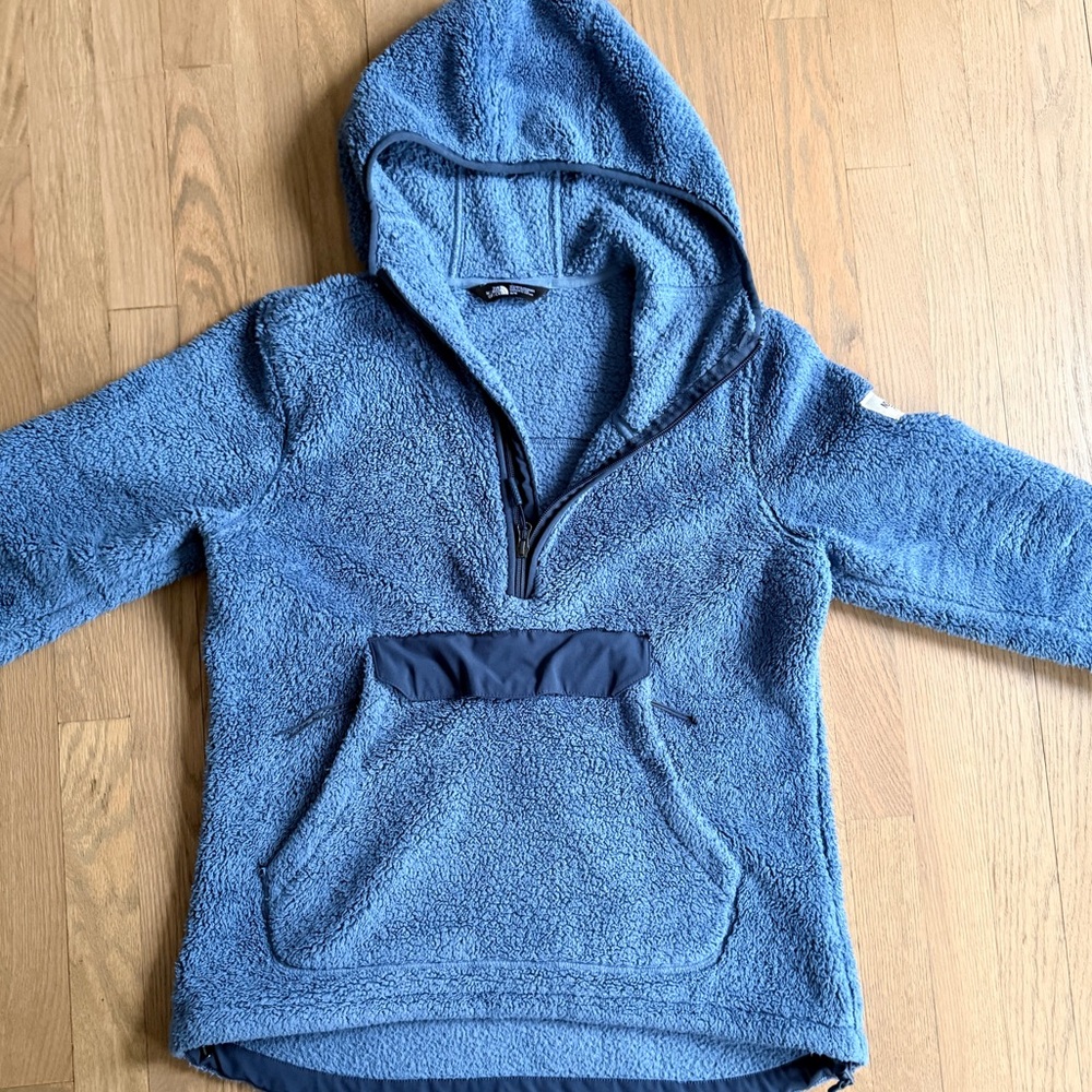 The North Face Sherpa Hooded 1/4 Zip Pullover - Size M